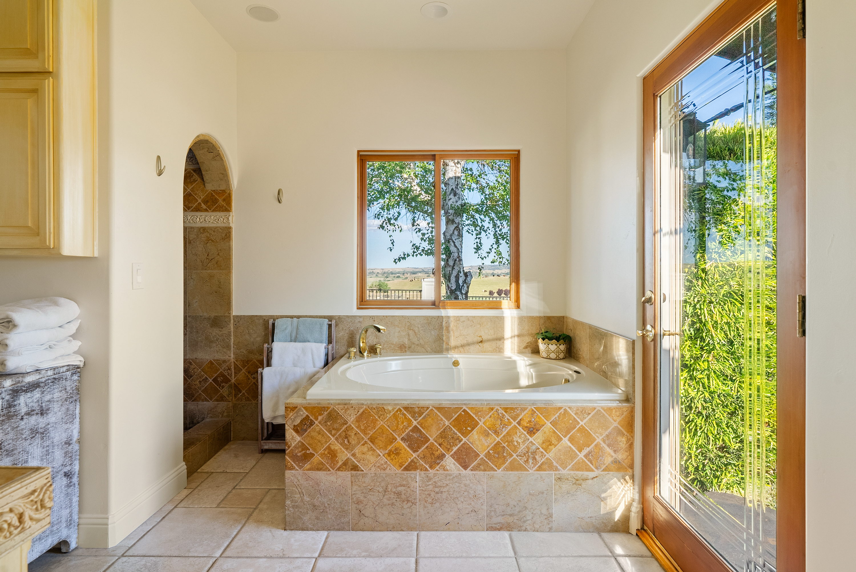  6275 Twin Canyon Lane - 物件實景