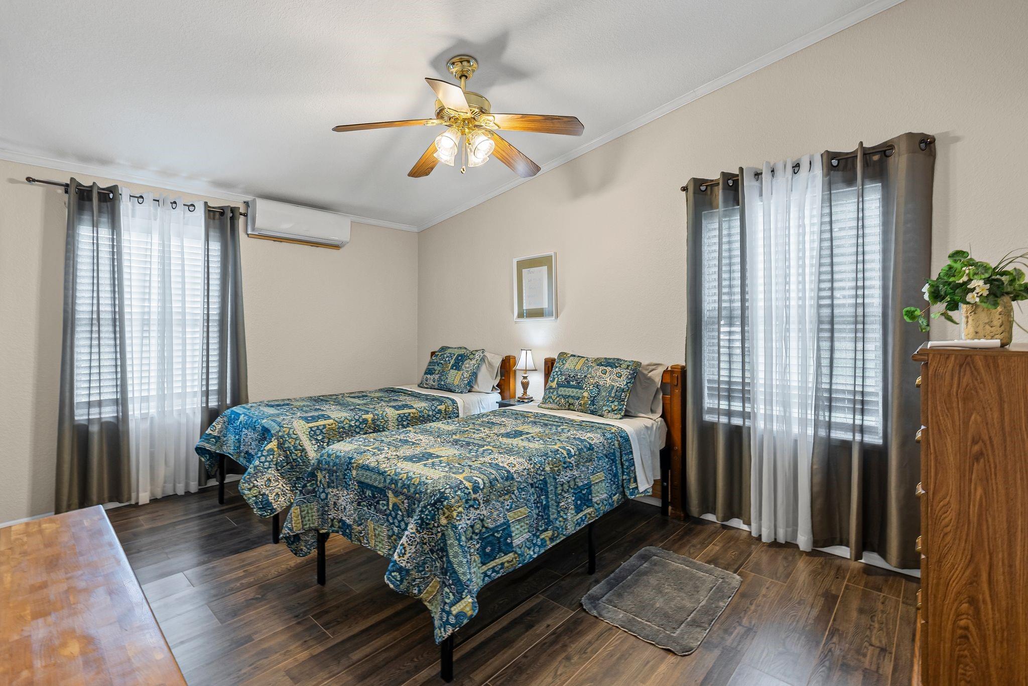 Campbell, Texas, 75422, United States, 4 Bedrooms Bedrooms, ,3 BathroomsBathrooms,Residential,For Sale,1983452