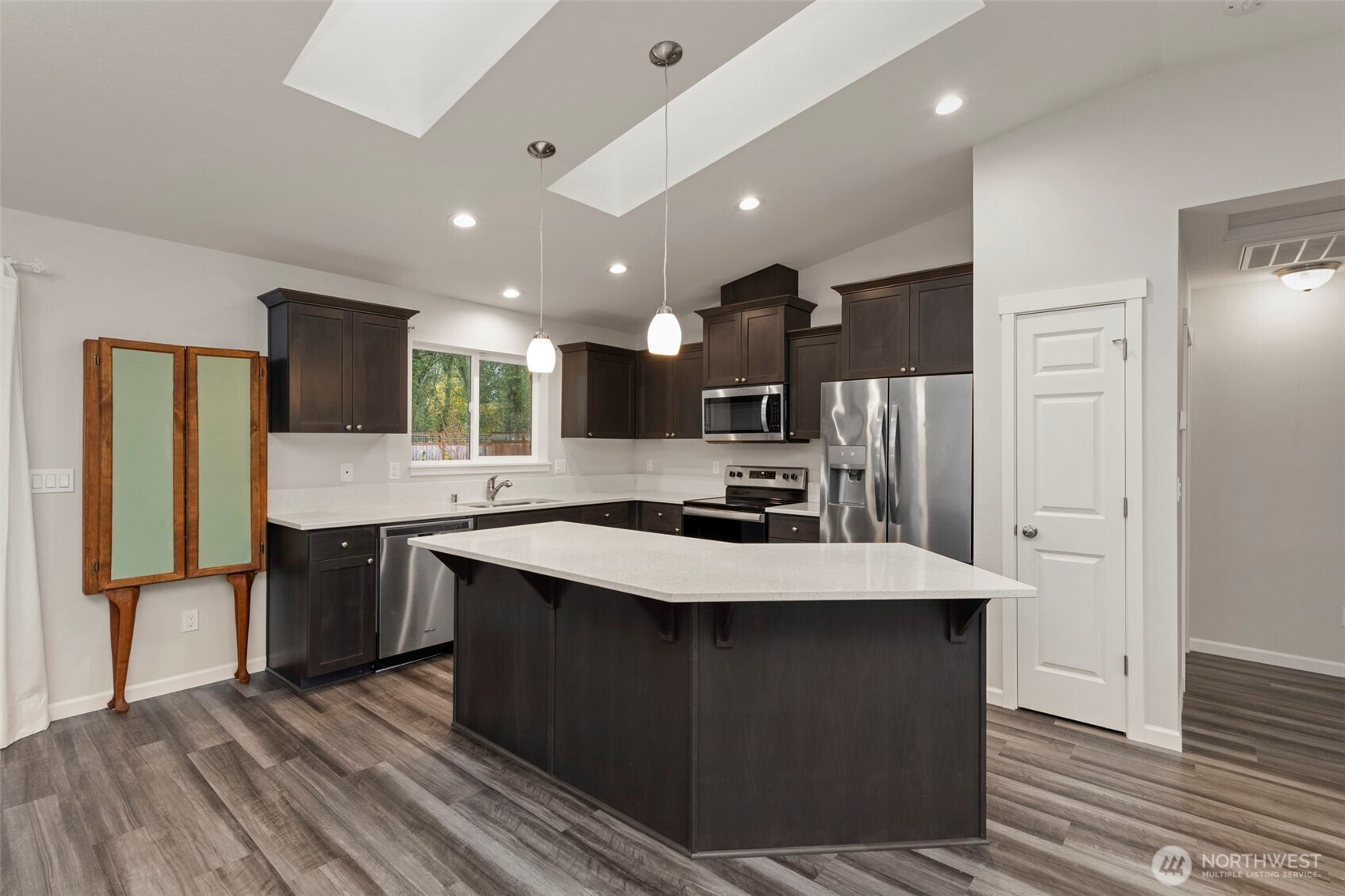 Port Townsend, Washington, 98368, United States, 3 Bedrooms Bedrooms, ,1 BathroomBathrooms,Residential,For Sale,1989519