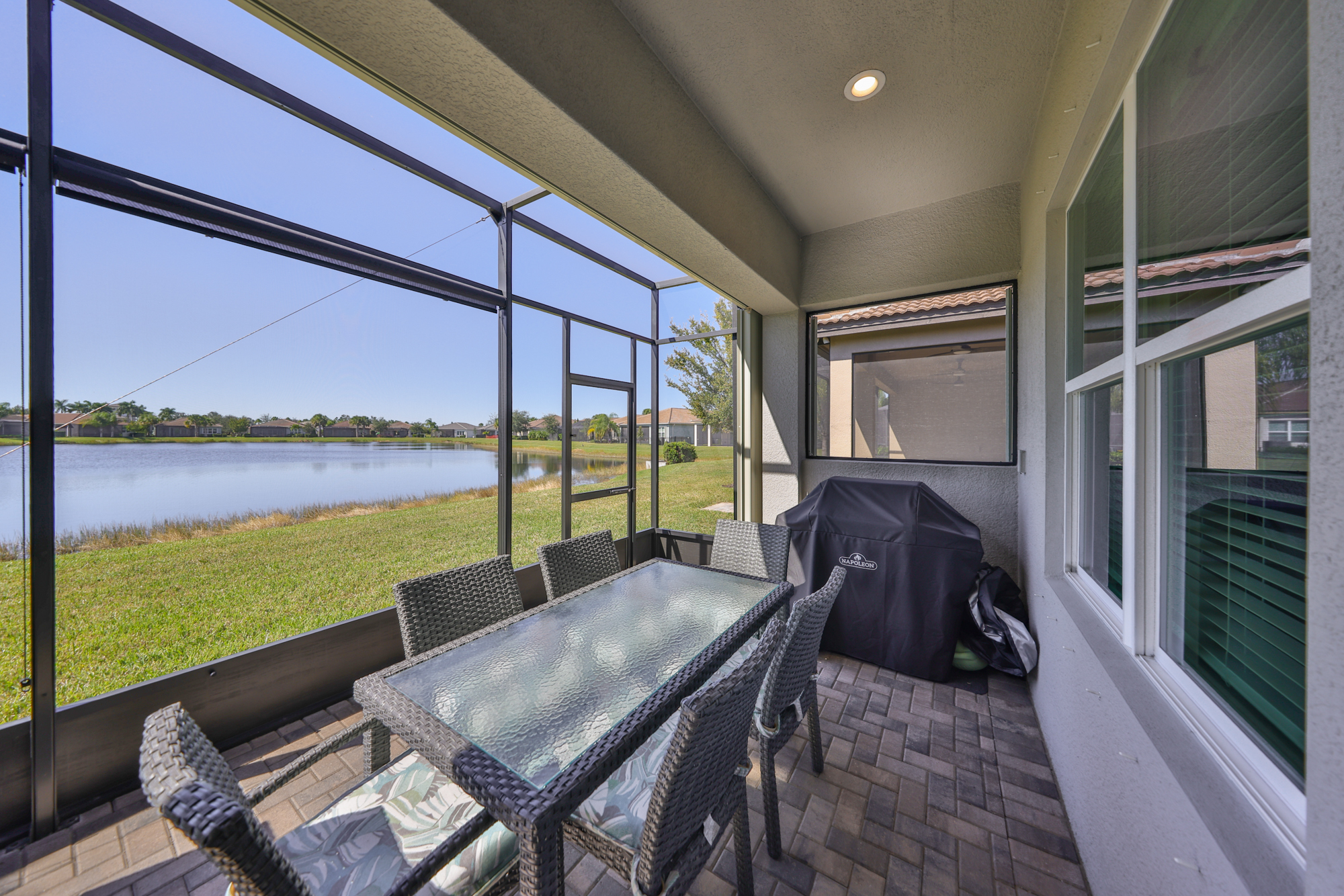 Wimauma, Florida, 33598, United States, 3 Bedrooms Bedrooms, ,3 BathroomsBathrooms,Residential,For Sale,1989865