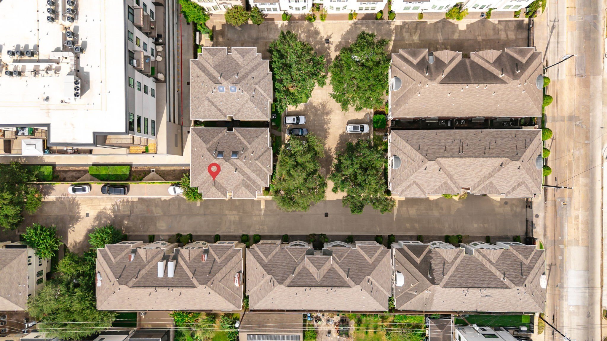 Houston, Texas, 77019, United States, 3 Bedrooms Bedrooms, ,4 BathroomsBathrooms,Residential,For Sale,1984299