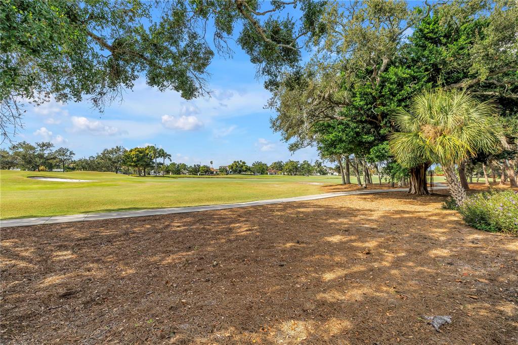 St Petersburg, Florida, 33704, United States, 4 Bedrooms Bedrooms, ,4 BathroomsBathrooms,Residential,For Sale,1991901