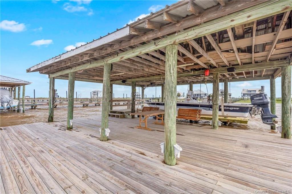 Lake Charles, Louisiana, 70605, United States, 3 Bedrooms Bedrooms, ,4 BathroomsBathrooms,Residential,For Sale,2031142