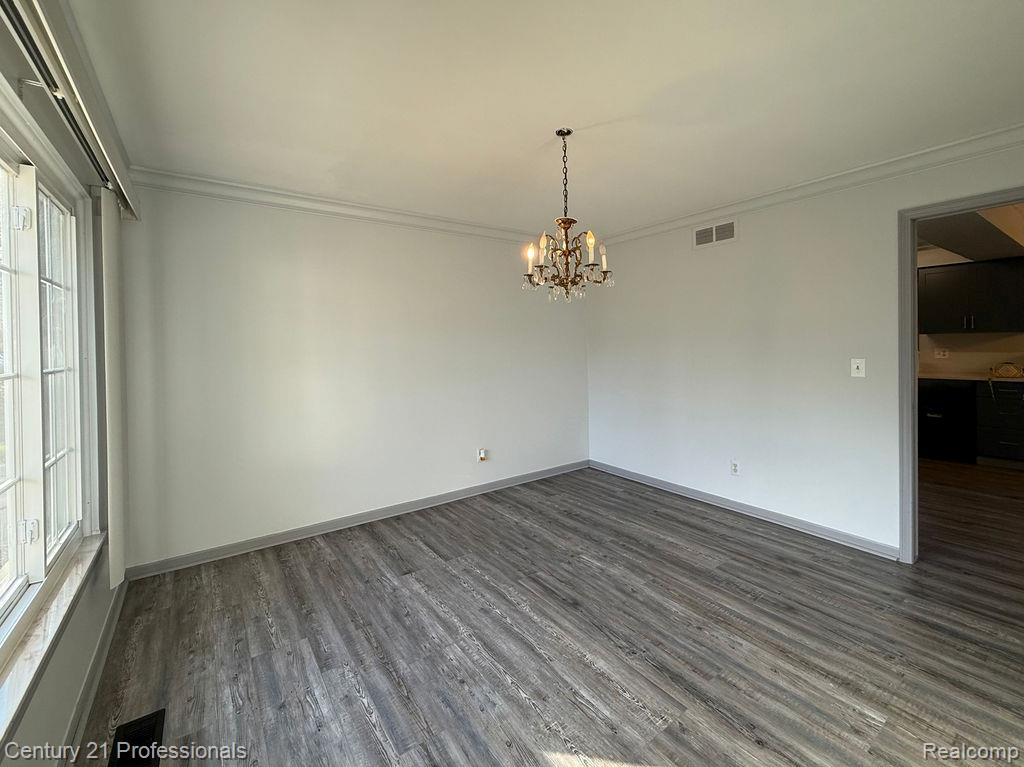 RochesterHills, Michigan, 48309, United States, 4 Bedrooms Bedrooms, ,3 BathroomsBathrooms,Residential,For Sale,1976232