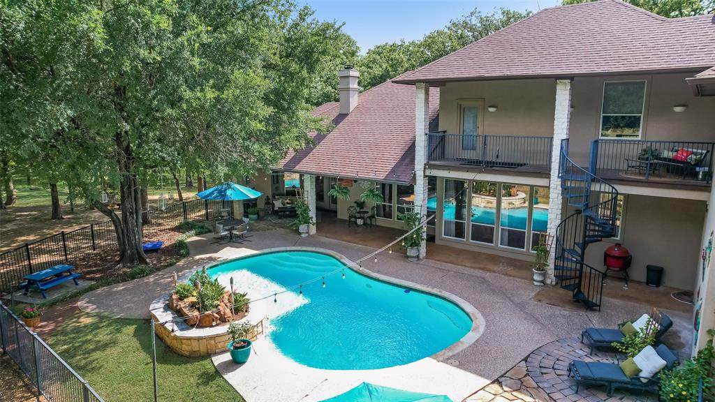 Azle, Texas, 76020, United States, 6 Bedrooms Bedrooms, ,4 BathroomsBathrooms,Residential,For Sale,2048000
