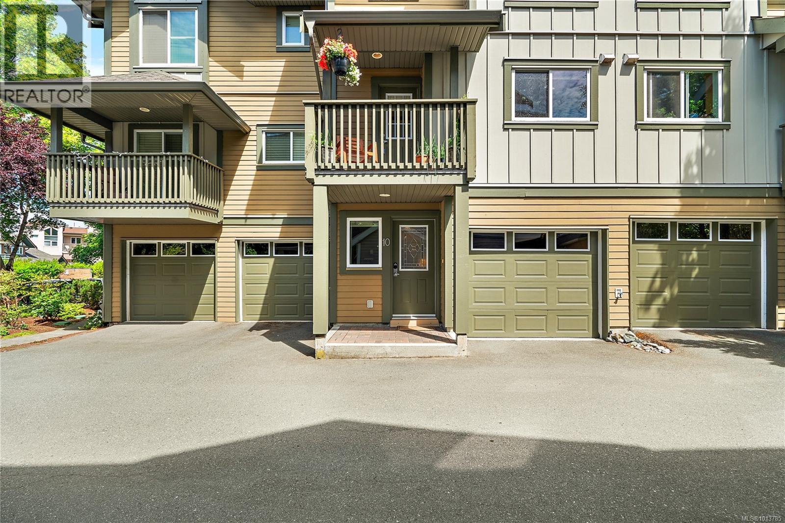 VICTORIA, British Columbia, V8T 0A3, CA, 3 Bedrooms Bedrooms, ,3 BathroomsBathrooms,Residential,For Sale,1948494