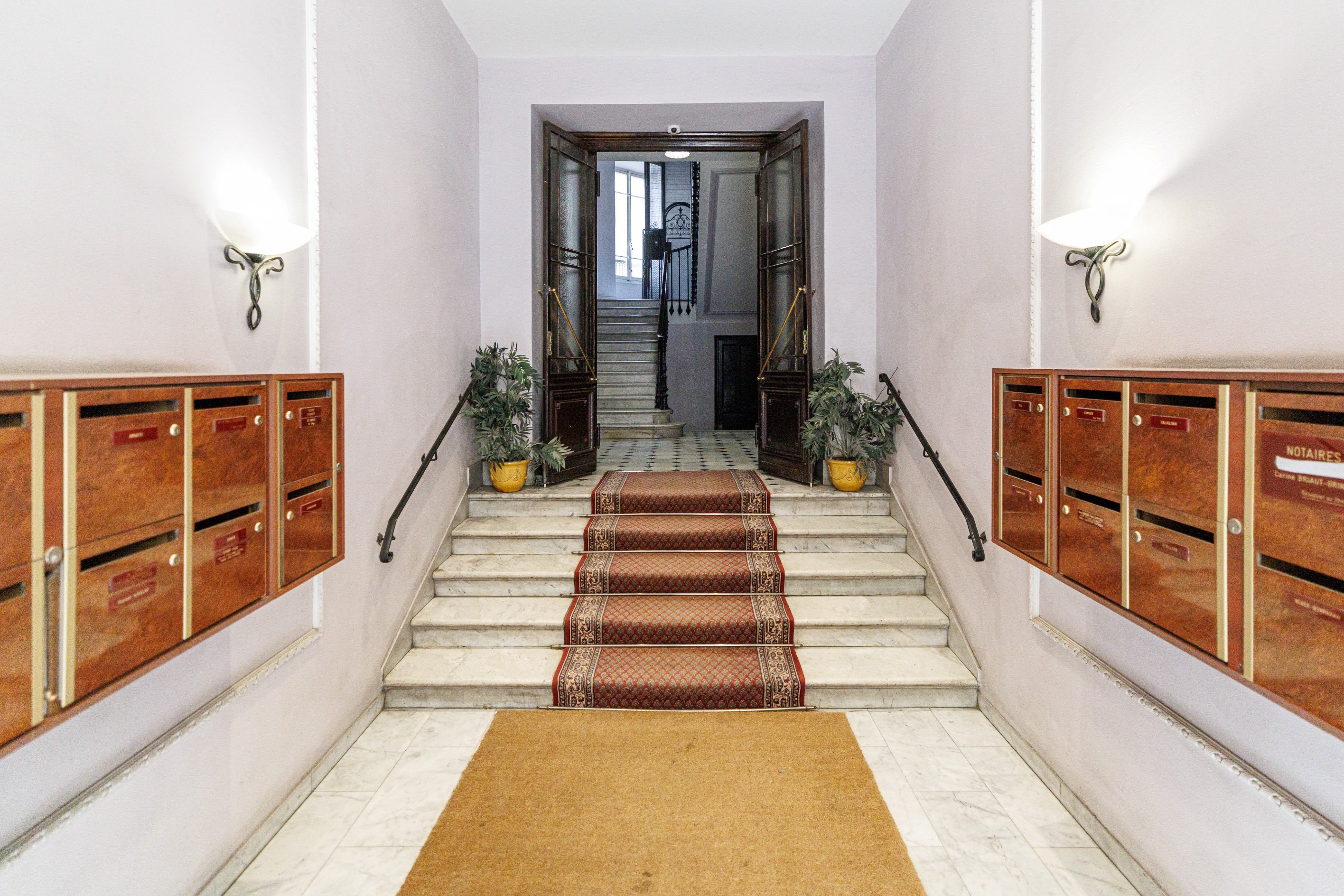  Nice city centre. Prestigious apartment on the top floor full renovated - 物件實景