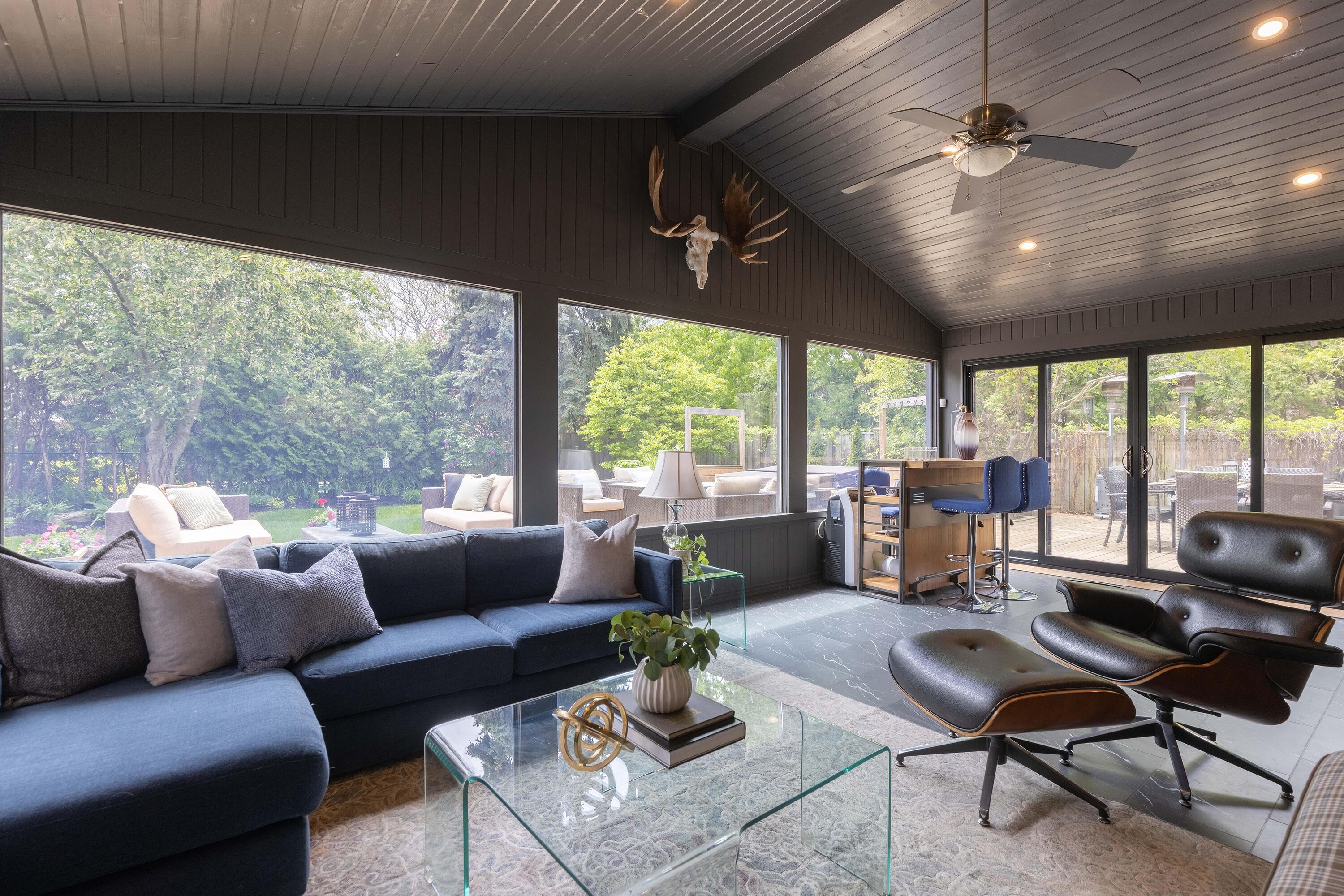  Beautifully Renovated Home - 物件實景