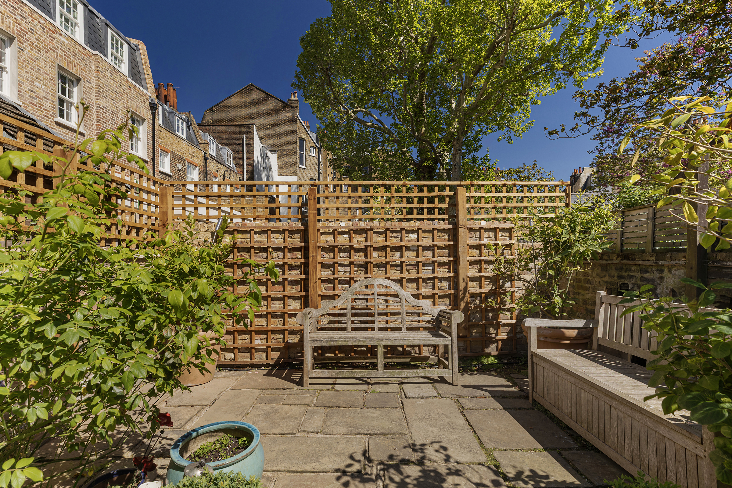  A Light-Filled Freehold House with a 45ft Garden in Prime Kensington - 物件實景