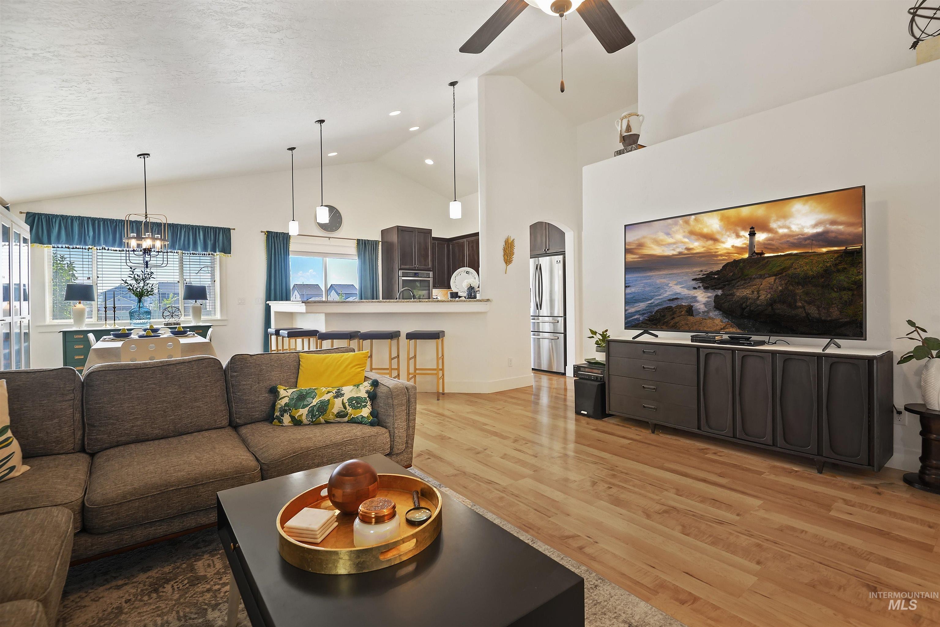 4923 Torana St, Meridian, Idaho, 83646, United States, 3 Bedrooms Bedrooms, ,2 BathroomsBathrooms,Residential,For Sale,4923 Torana St,1627957