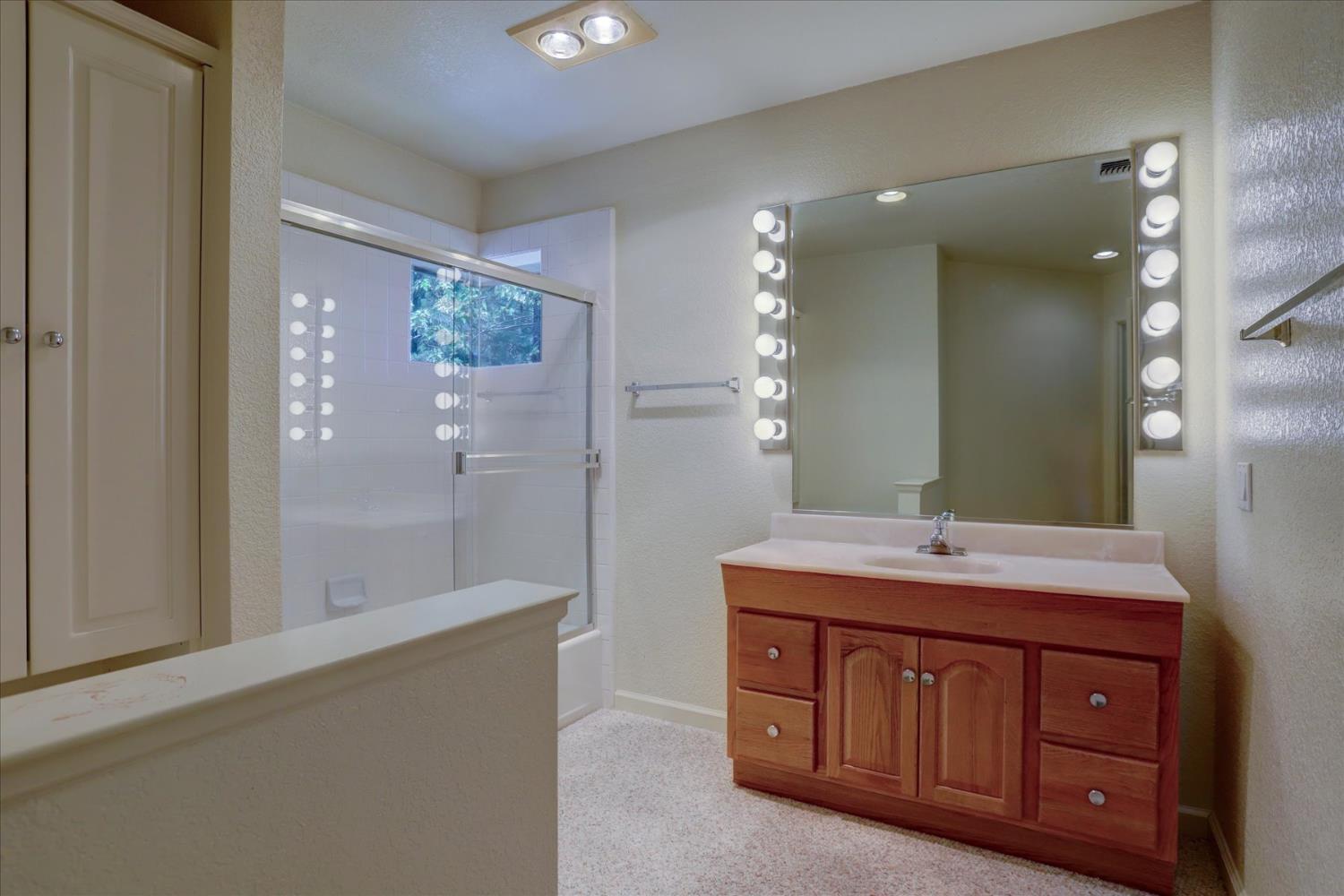 Nevada City, California, 95959, United States, 3 Bedrooms Bedrooms, ,3 BathroomsBathrooms,Residential,For Sale,1928446