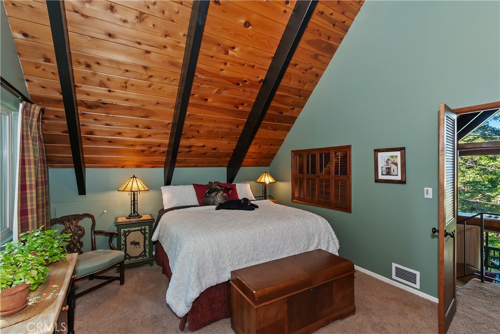 Lake Arrowhead, California, 92352, United States, 3 Bedrooms Bedrooms, ,1 BathroomBathrooms,Residential,For Sale,1988243