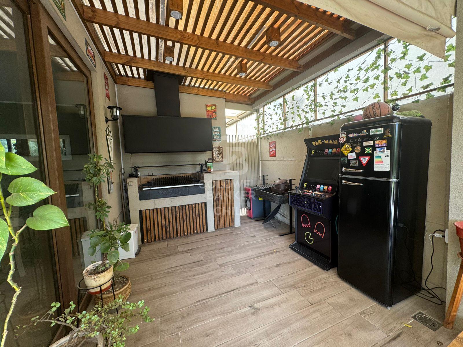 Colina, Chile, 4 Bedrooms Bedrooms, ,3 BathroomsBathrooms,Residential,For Sale,1690669