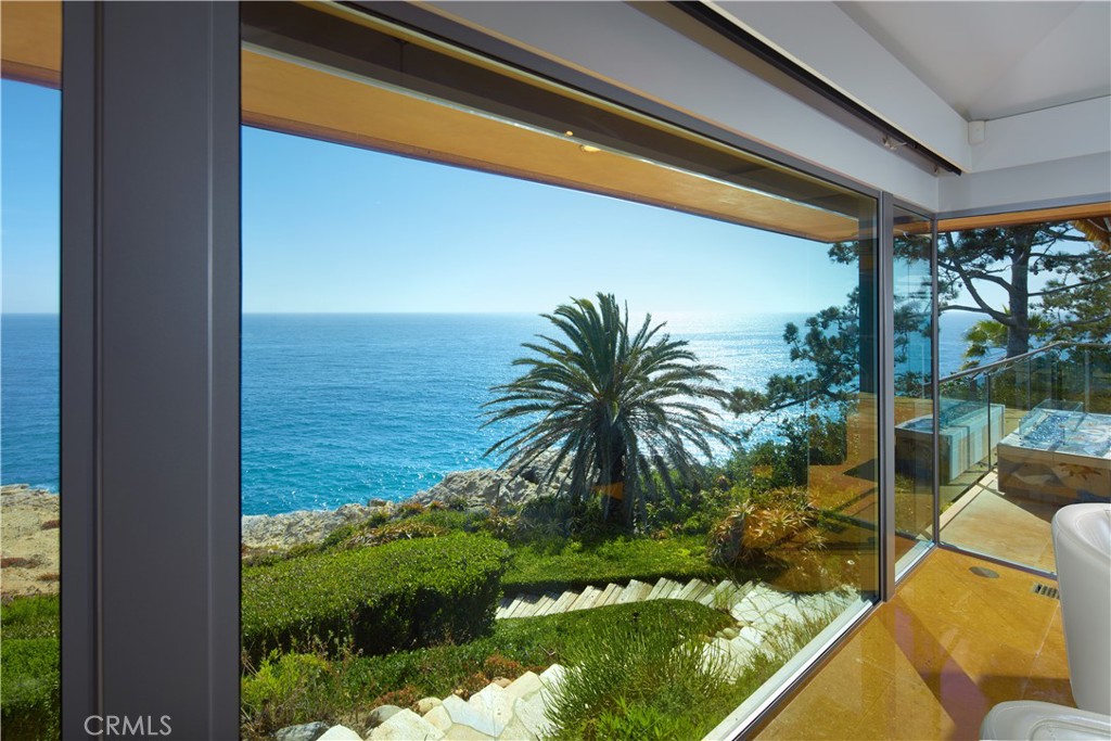 111 S La Senda Drive, Laguna Beach, California, 92651, United States, 4 Bedrooms Bedrooms, ,7 BathroomsBathrooms,Residential,For Sale,111 S La Senda Drive,1625085