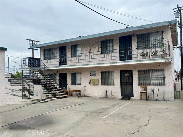 Long Beach, California, 90813, United States, 8 Bedrooms Bedrooms, ,Residential,For Sale,1900671