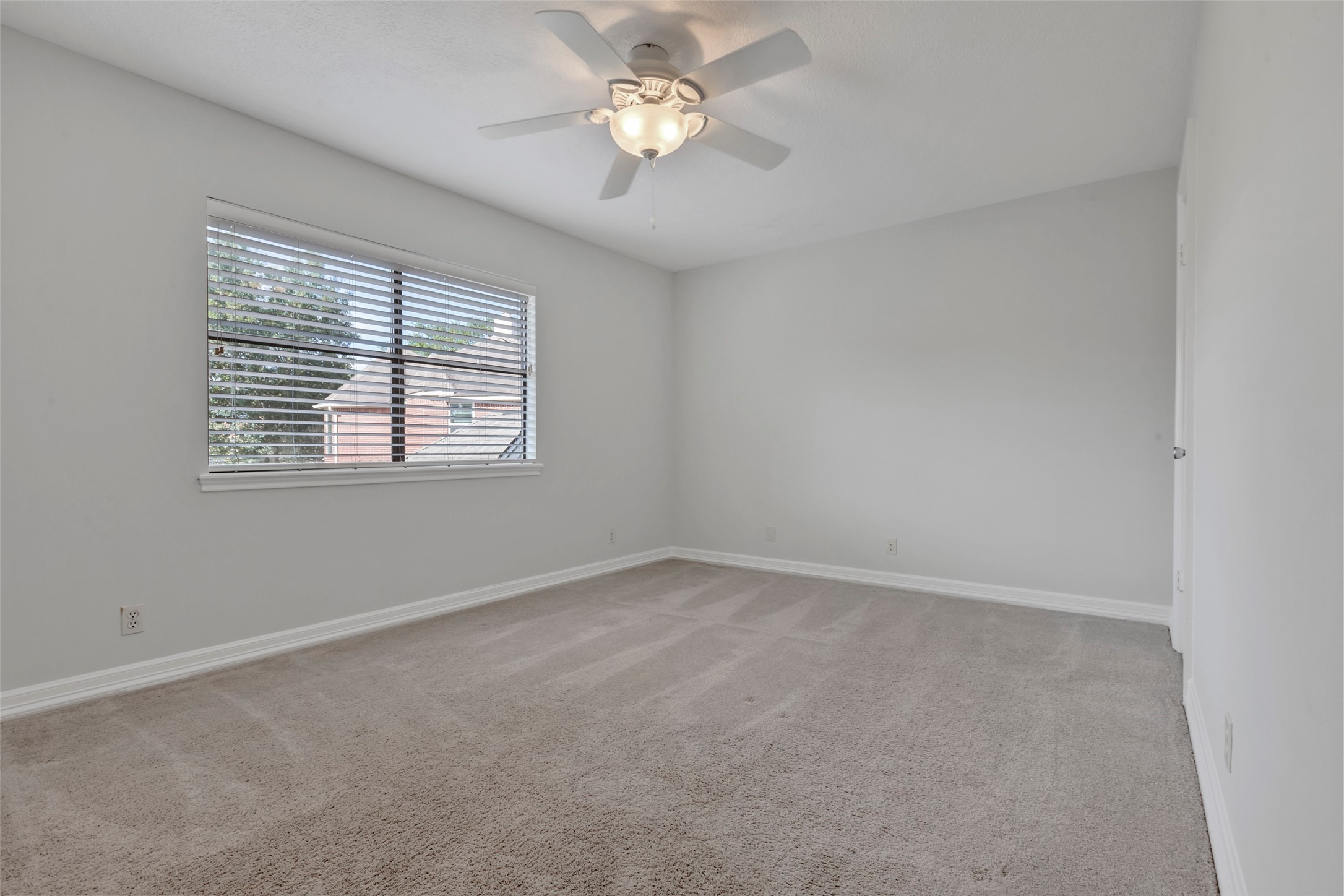 Houston, Texas, 77077, United States, 4 Bedrooms Bedrooms, ,4 BathroomsBathrooms,Residential,For Sale,1990335