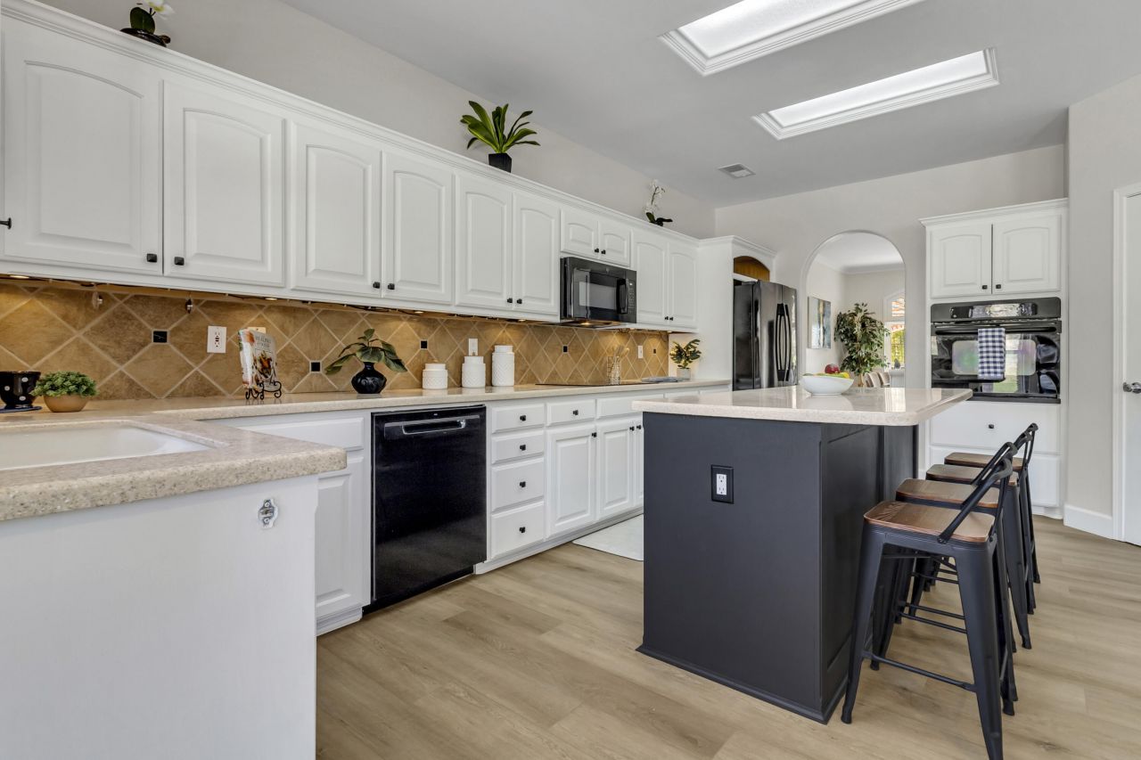 Albuquerque, New Mexico, 87122, United States, 4 Bedrooms Bedrooms, ,3 BathroomsBathrooms,Residential,For Sale,1932671