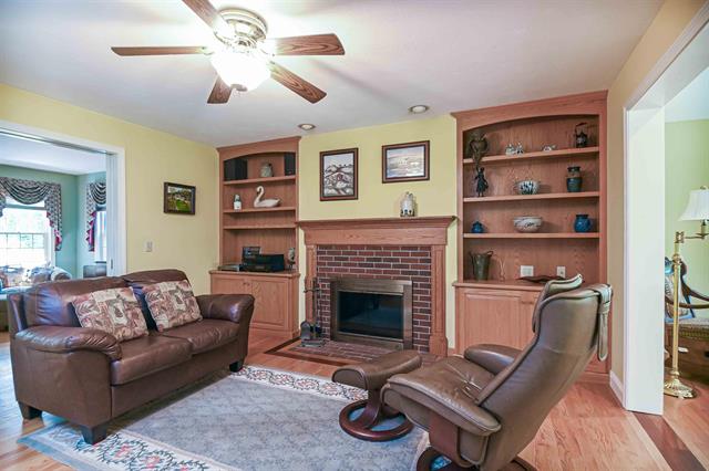 Bow, New Hampshire, 03304, United States, 4 Bedrooms Bedrooms, ,3 BathroomsBathrooms,Residential,For Sale,1900583