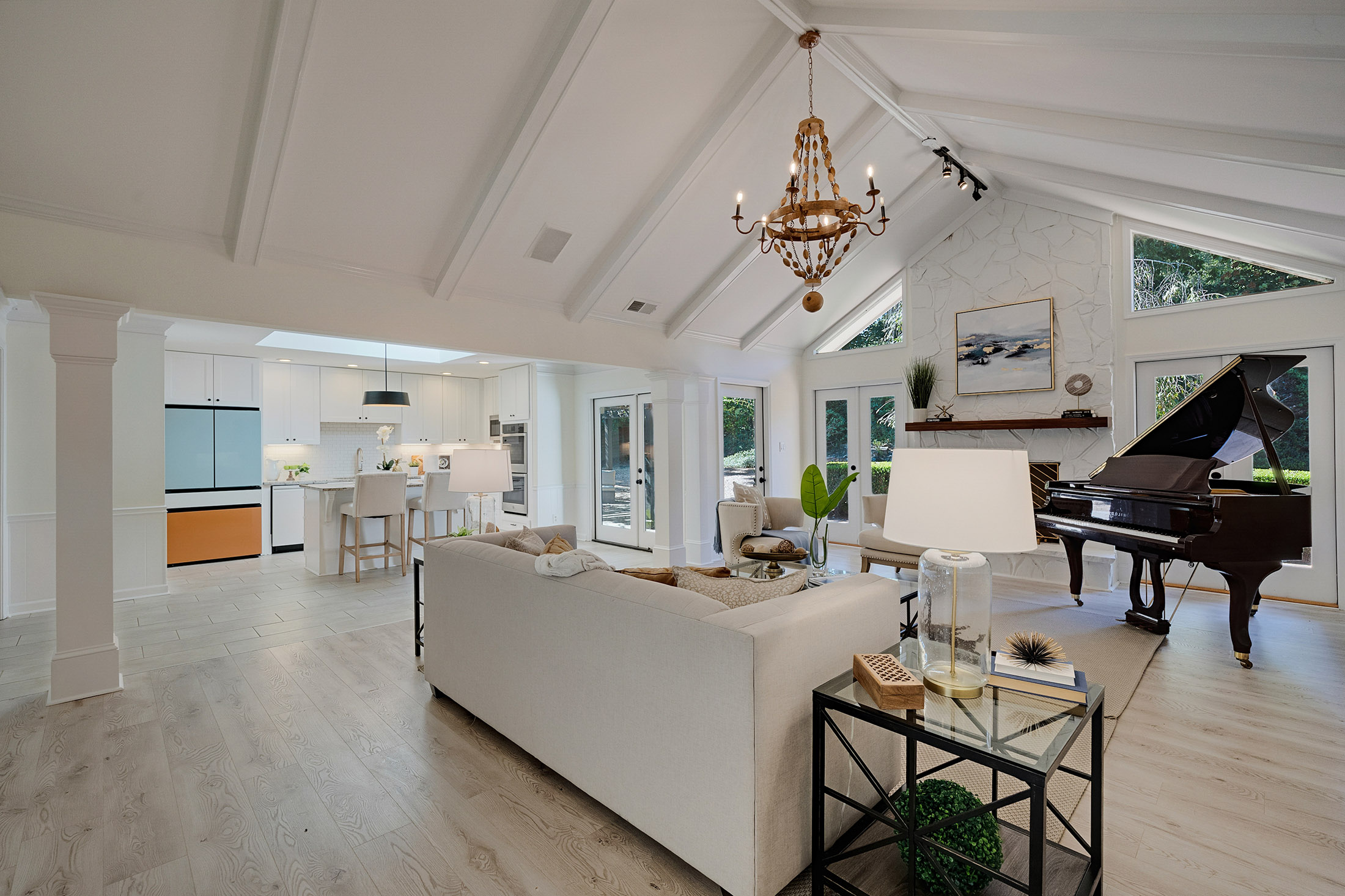  Spacious Ranch Overlooking the Fourth Fairway at Brookfield Country Club - 物件實景