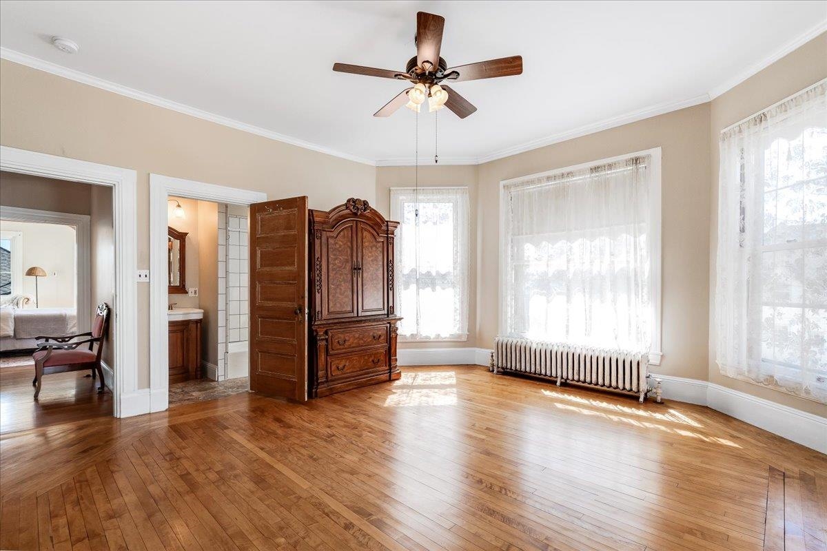 Manchester, New Hampshire, 03104, United States, 5 Bedrooms Bedrooms, ,6 BathroomsBathrooms,Residential,For Sale,1779351