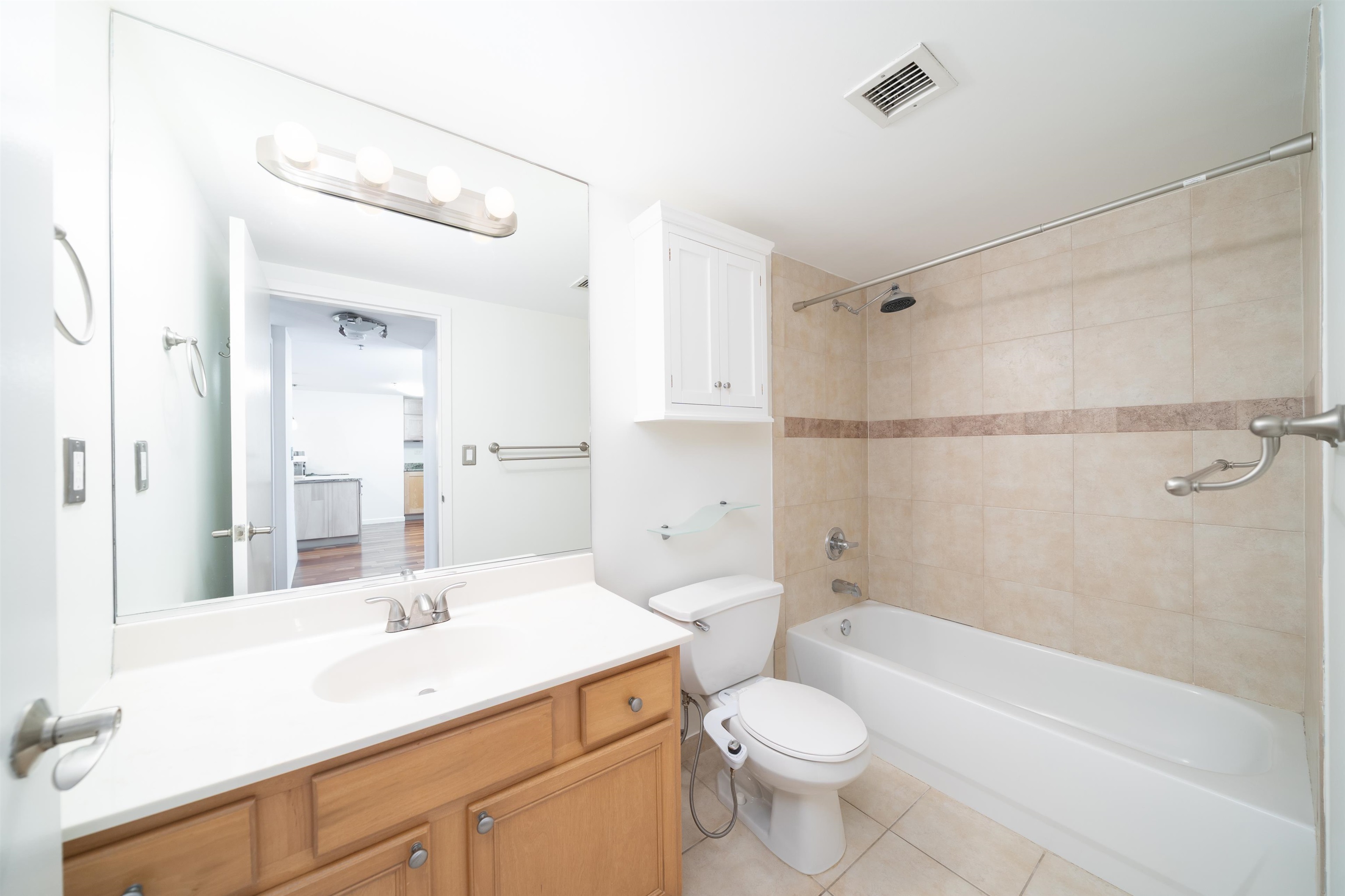 Hoboken, New Jersey, 07030, United States, 2 Bedrooms Bedrooms, ,2 BathroomsBathrooms,Residential,For Sale,1941691