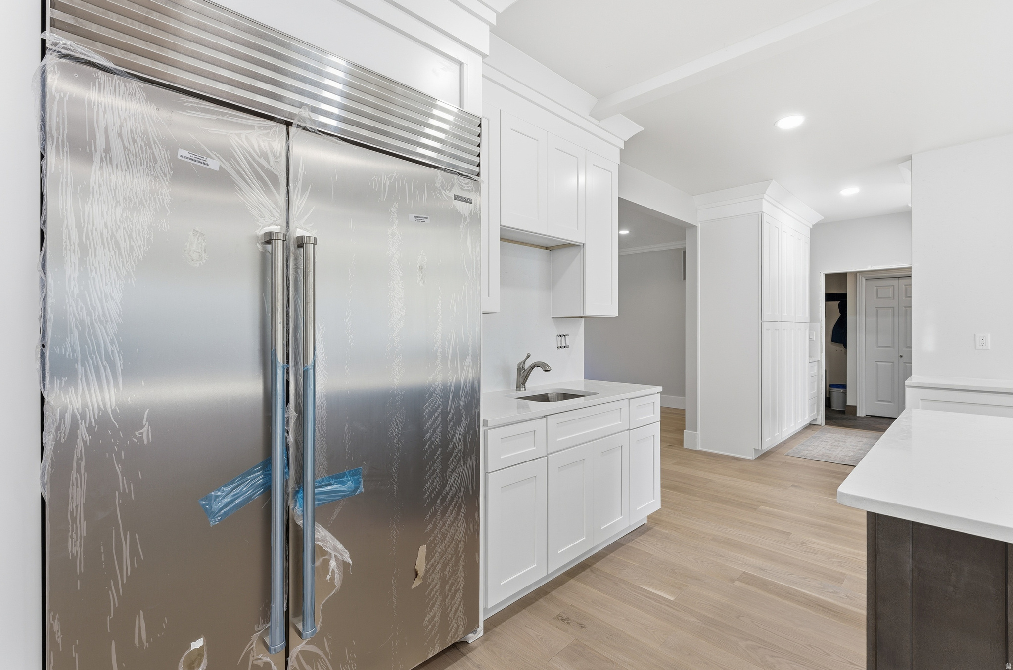 Sandy, Utah, 84092, United States, 5 Bedrooms Bedrooms, ,4 BathroomsBathrooms,Residential,For Sale,1994417