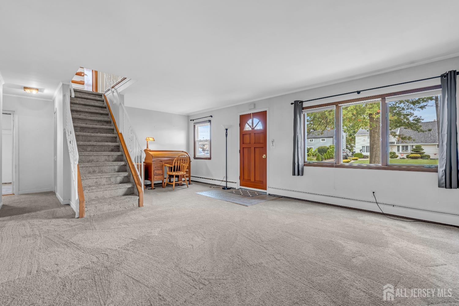 Iselin, New Jersey, 08830, United States, 3 Bedrooms Bedrooms, ,2 BathroomsBathrooms,Residential,For Sale,1966182