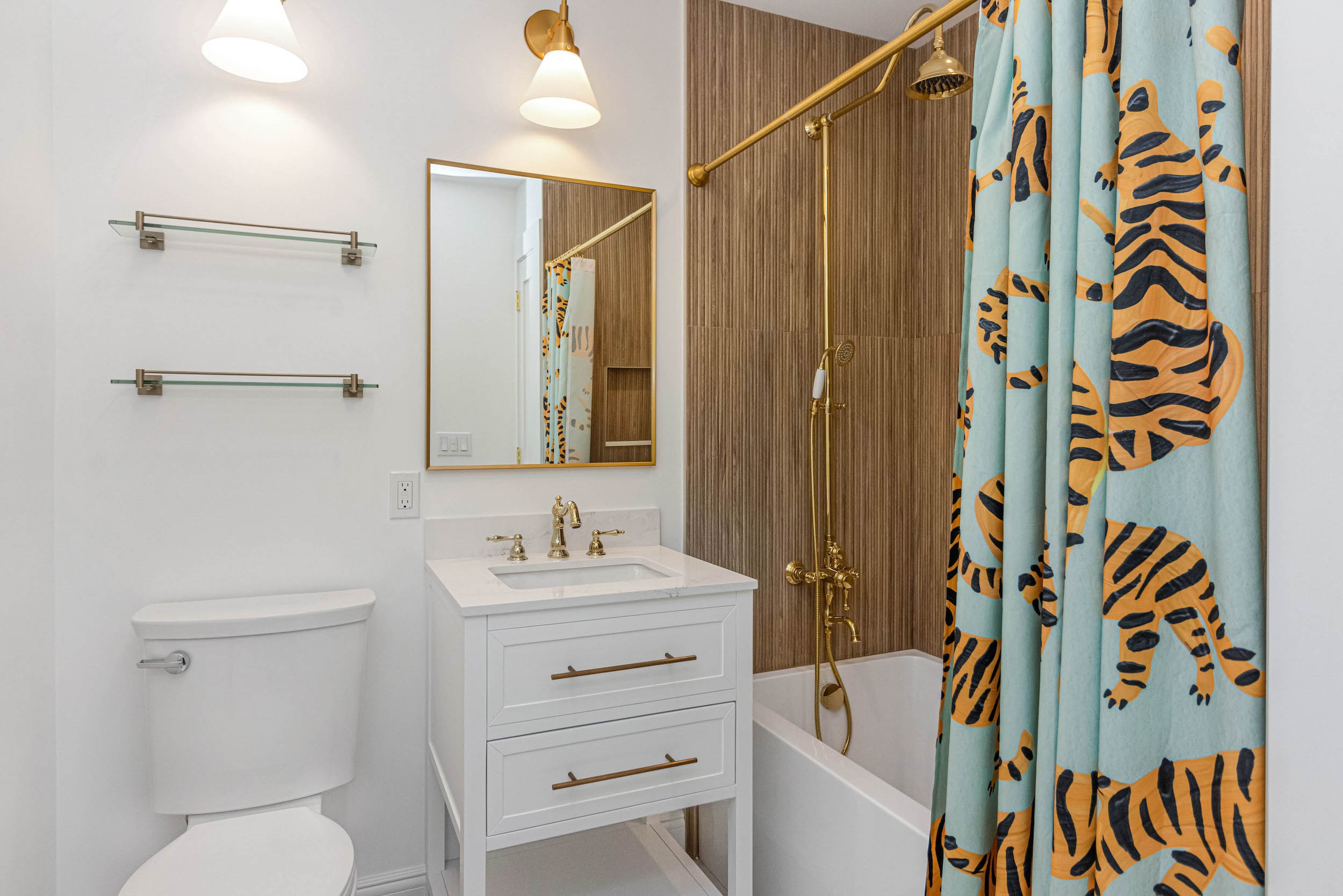  350 Laurel Way, Laurel, NY 11948 - 物件實景