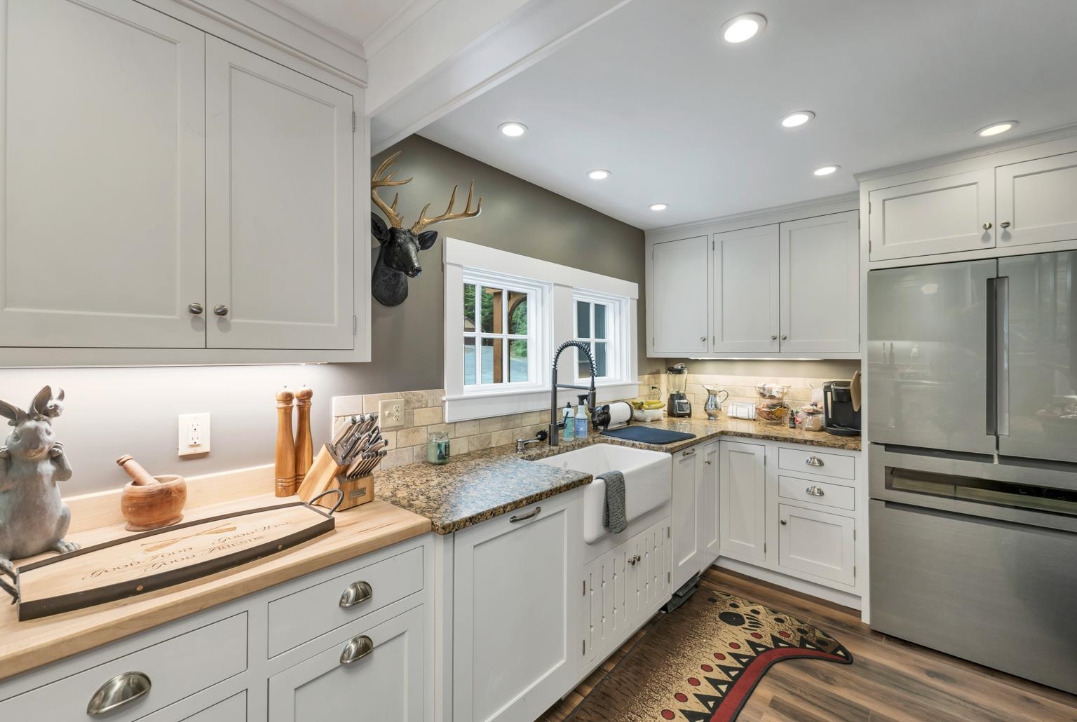 Meredith, New Hampshire, 03253, United States, 7 Bedrooms Bedrooms, ,7 BathroomsBathrooms,Residential,For Sale,1828191