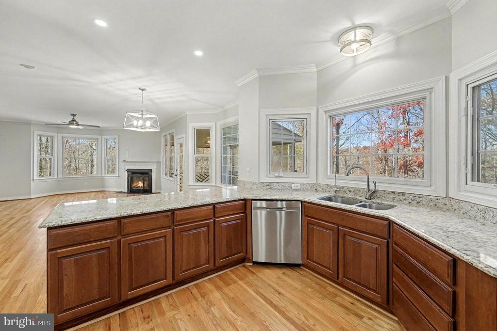 Fredericksburg, Virginia, 22407, United States, 4 Bedrooms Bedrooms, ,3 BathroomsBathrooms,Residential,For Sale,1991139