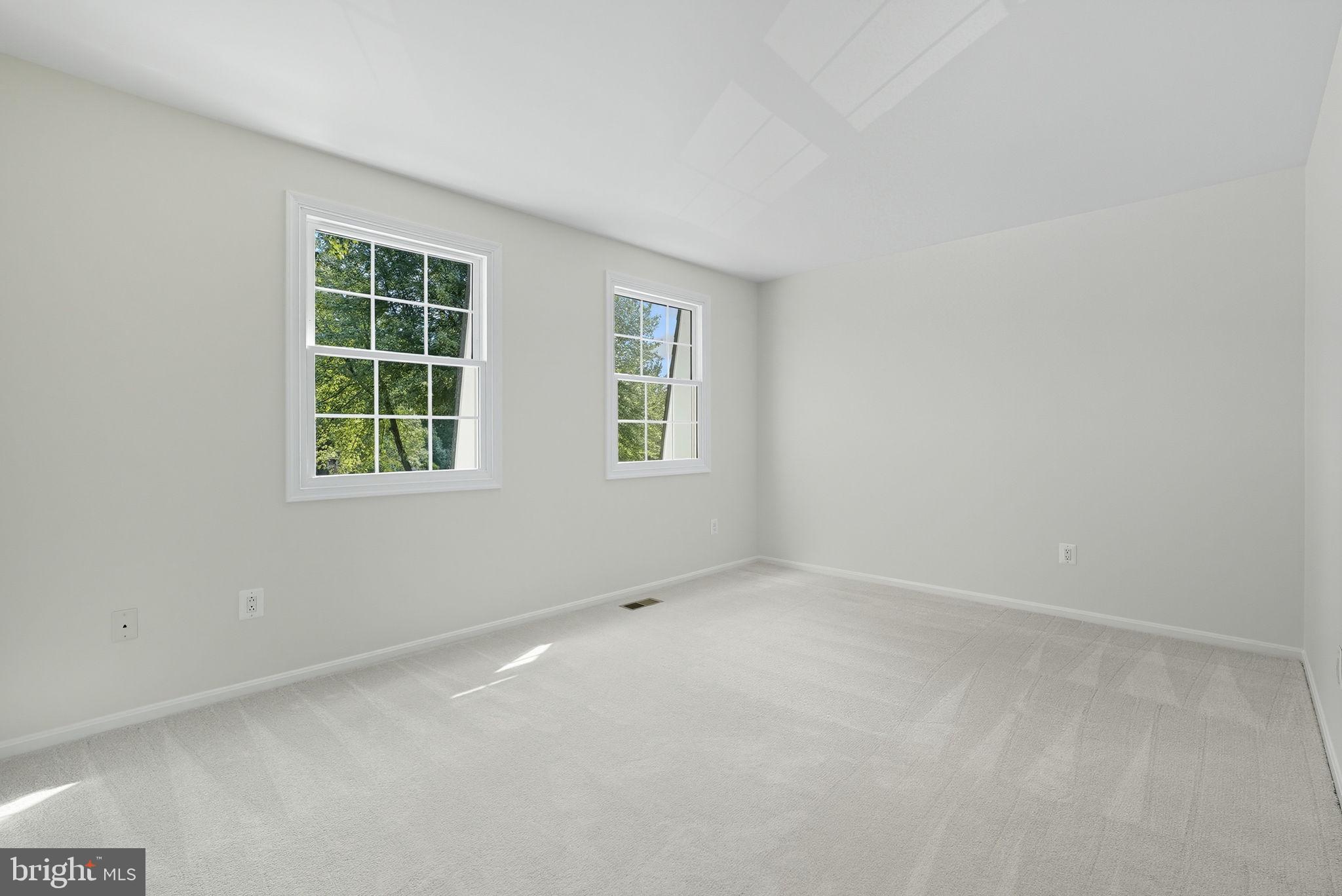 Fairfax, Virginia, 22032, United States, 4 Bedrooms Bedrooms, ,3 BathroomsBathrooms,Residential,For Sale,1984417