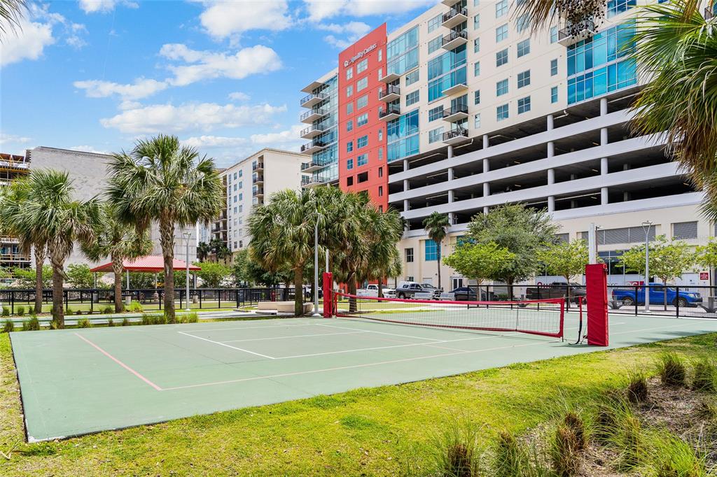 Tampa, Florida, 33602, United States, 1 Bedroom Bedrooms, ,2 BathroomsBathrooms,Residential,For Sale,1807675