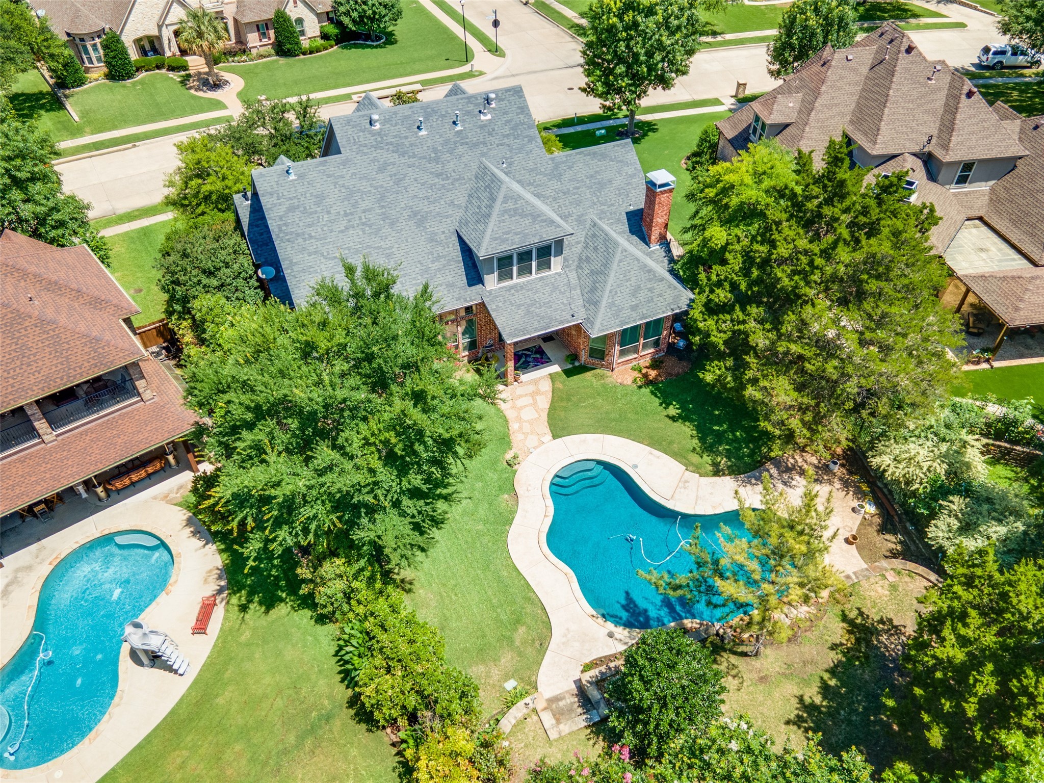 Heath, Texas, 75032, United States, 5 Bedrooms Bedrooms, ,4 BathroomsBathrooms,Residential,For Sale,1847303