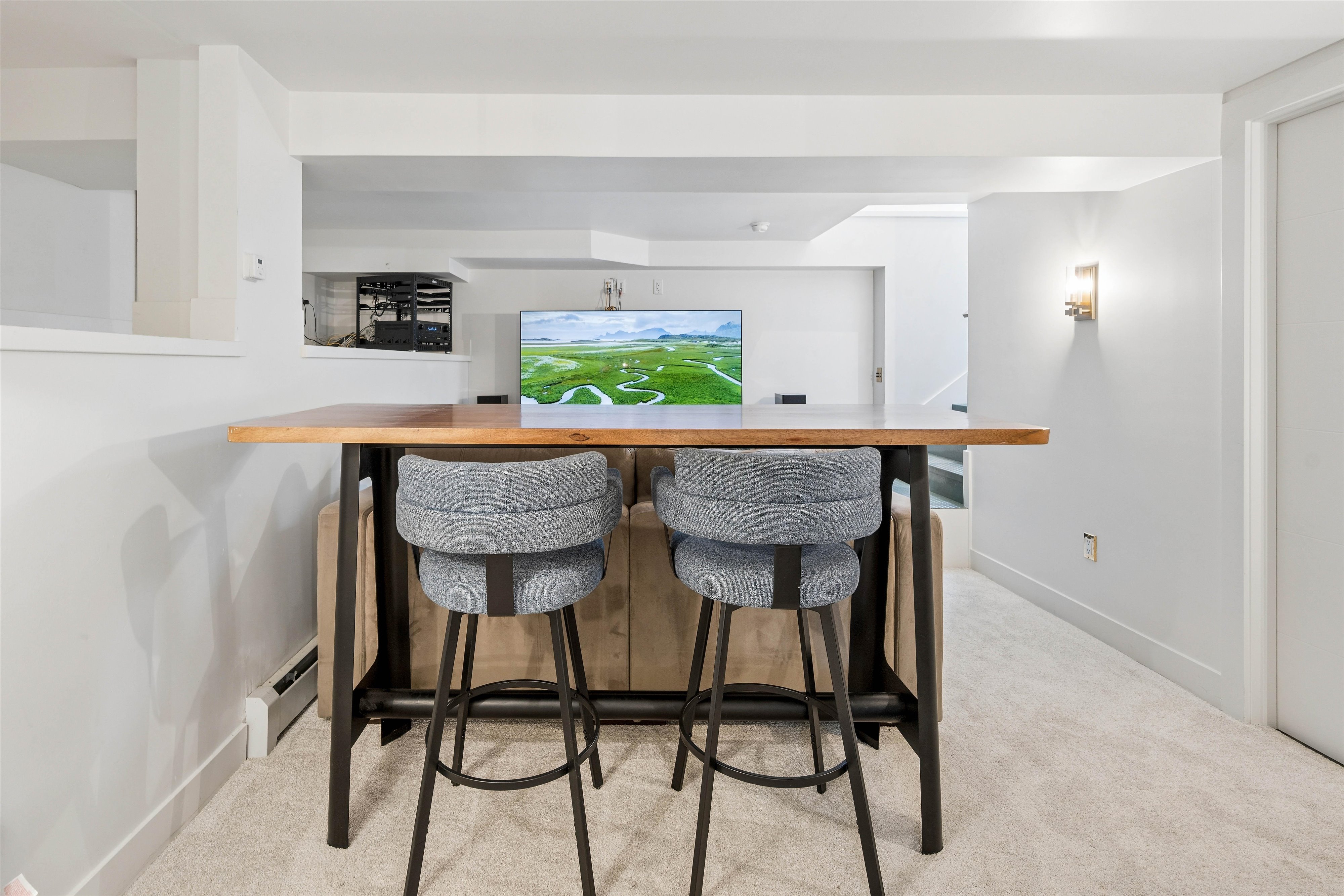  Timeless Style And Function Captured In This 2023 Full Renovation - 物件實景