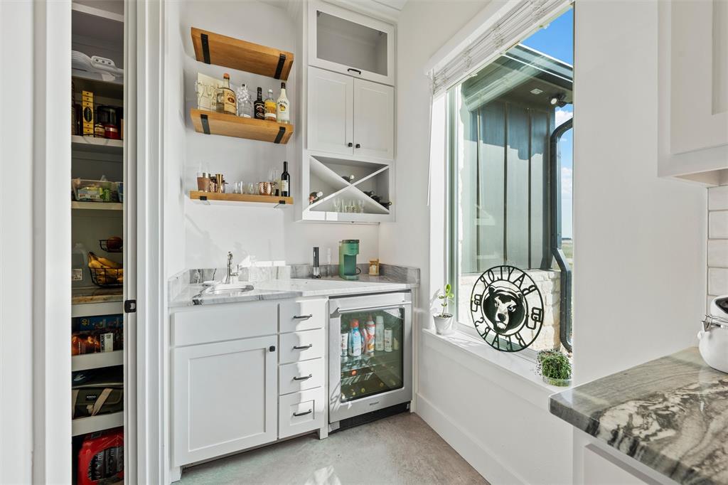 353 Willow Moon Ranch Road, Crawford, Texas, 76638, United States, 6 Bedrooms Bedrooms, ,3 BathroomsBathrooms,Residential,For Sale,353 Willow Moon Ranch Road,1673440