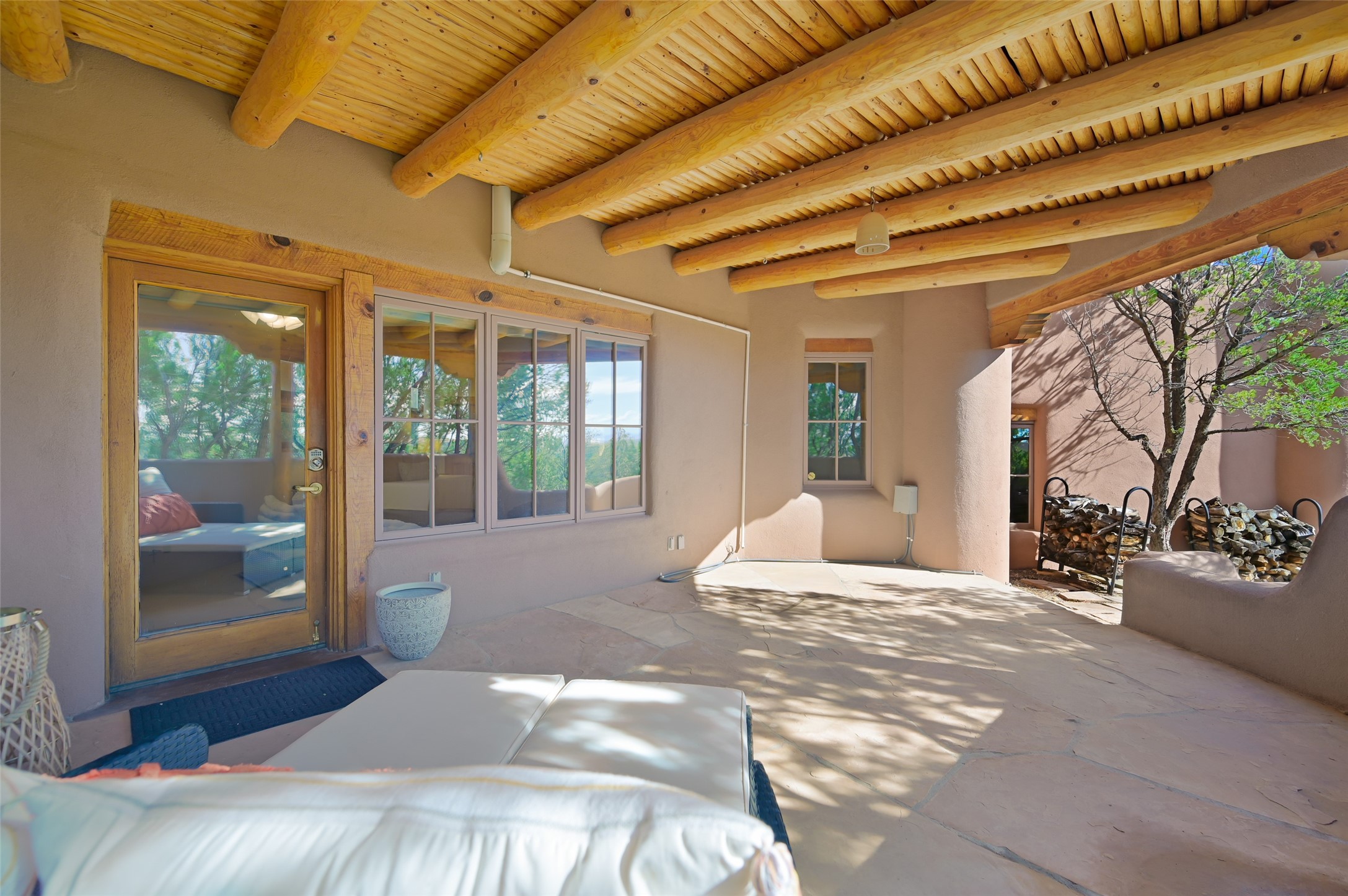  142 Barranca Road - 物件實景
