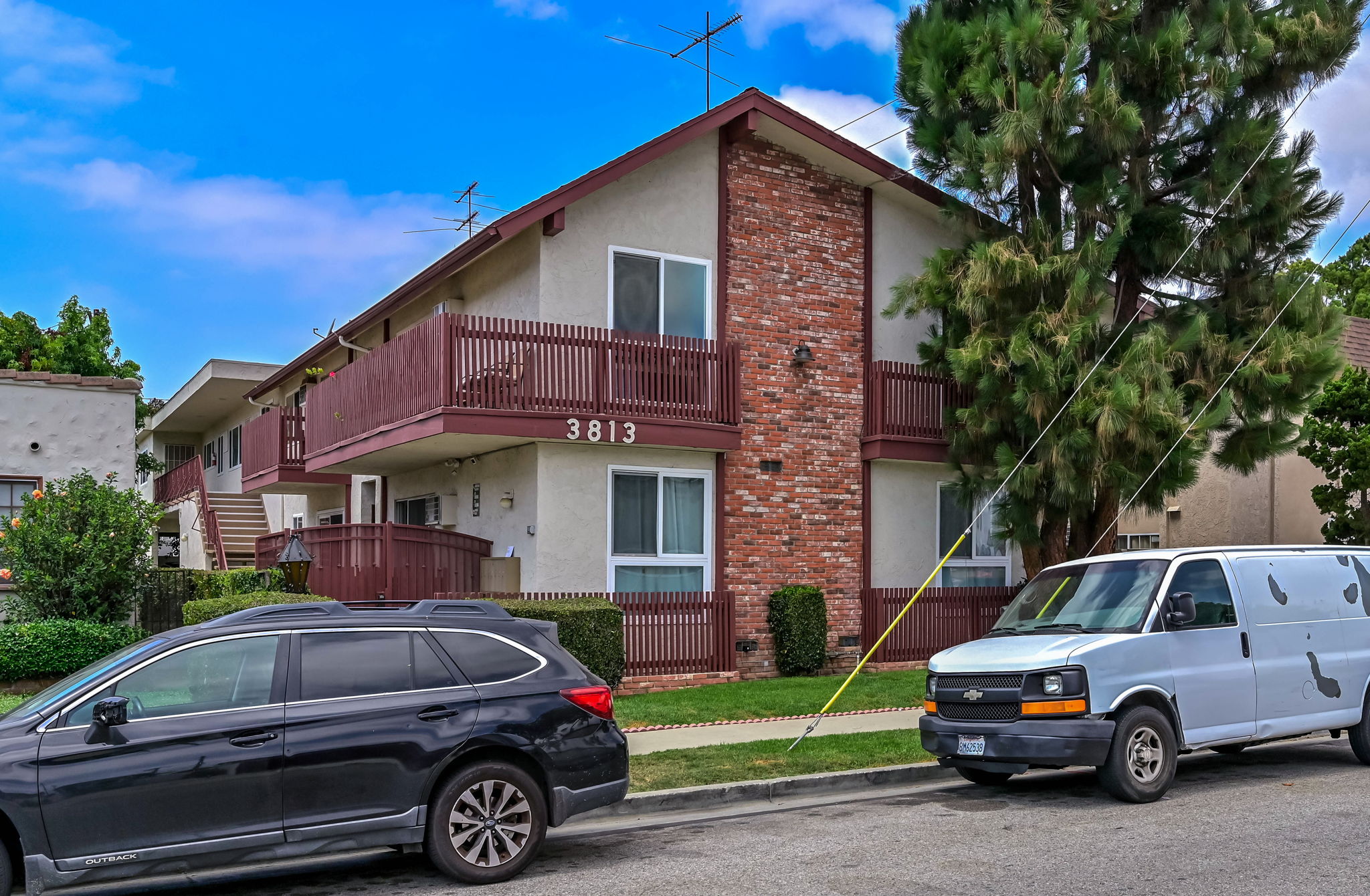 Culver City, California, 90232, United States, 2 Bedrooms Bedrooms, ,2 BathroomsBathrooms,Residential,For Sale,1921770