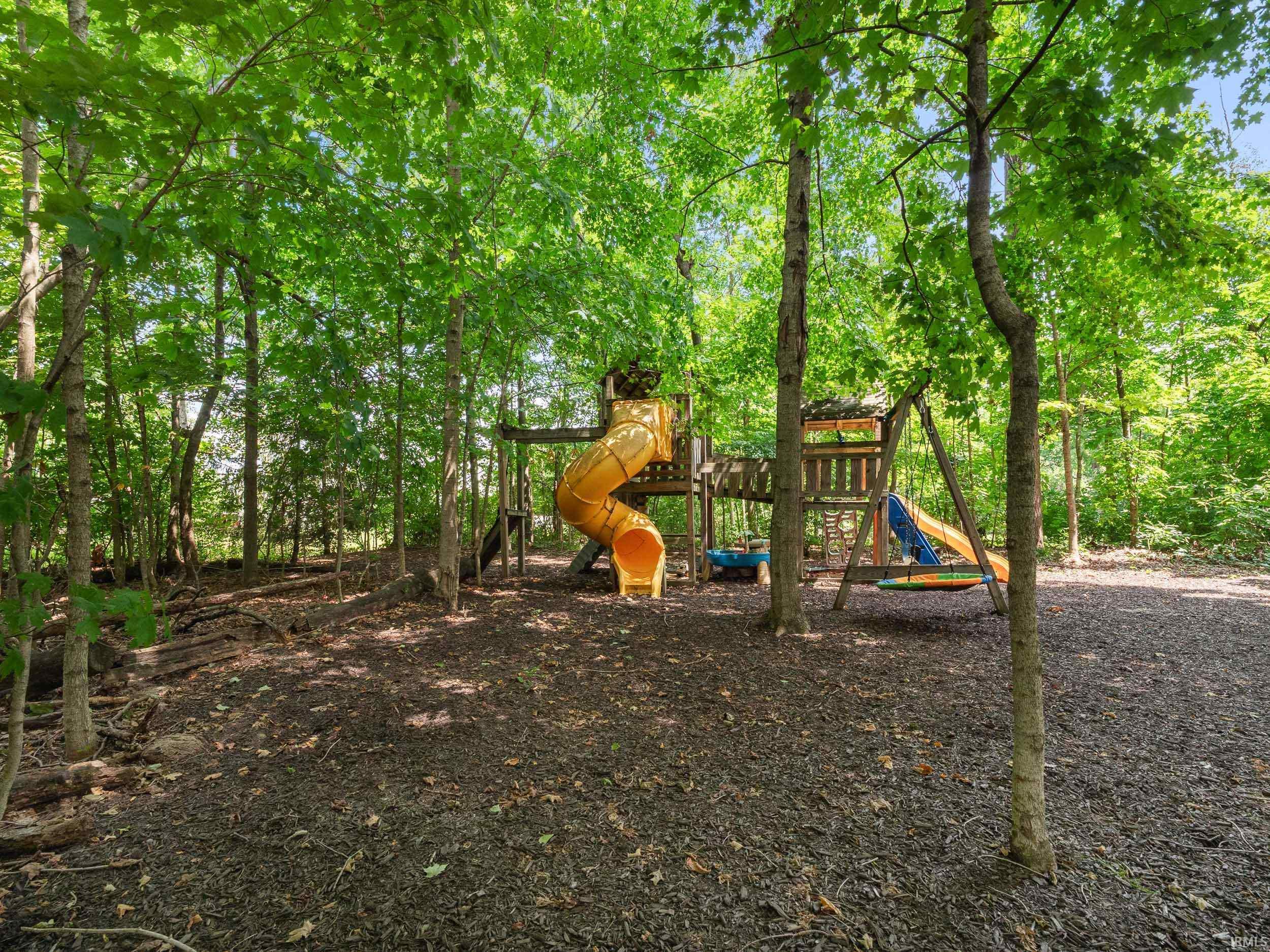 Fort Wayne, Indiana, 46814-9194, United States, 5 Bedrooms Bedrooms, ,4 BathroomsBathrooms,Residential,For Sale,1987073