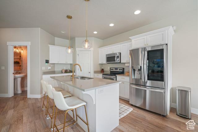 OREM, Utah, 84059, United States, 4 Bedrooms Bedrooms, ,4 BathroomsBathrooms,Residential,For Sale,1943061