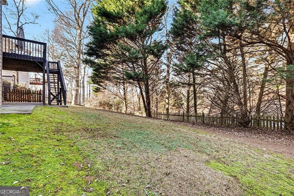 Suwanee, Georgia, 30024, United States, 5 Bedrooms Bedrooms, ,3 BathroomsBathrooms,Residential,For Sale,2006571