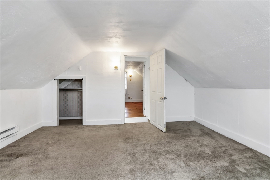 Haverhill, Massachusetts, 01830, United States, 5 Bedrooms Bedrooms, ,3 BathroomsBathrooms,Residential,For Sale,1990407