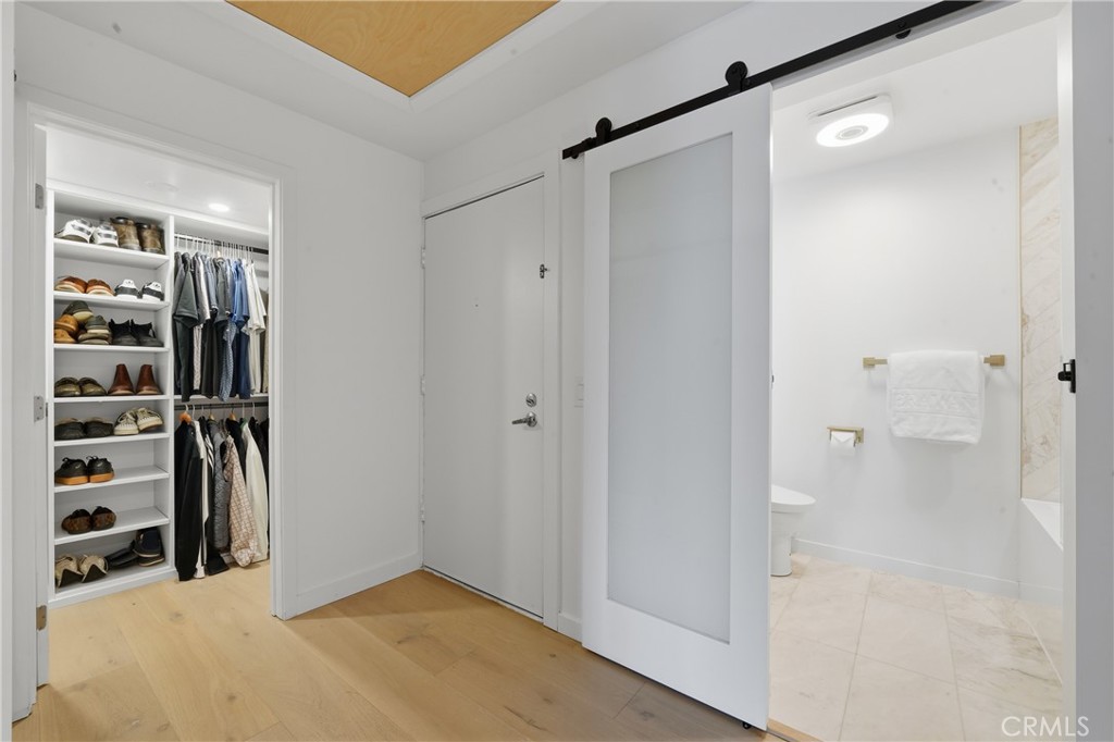 Long Beach, California, 90803, United States, 1 Bedroom Bedrooms, ,1 BathroomBathrooms,Residential,For Sale,2003113