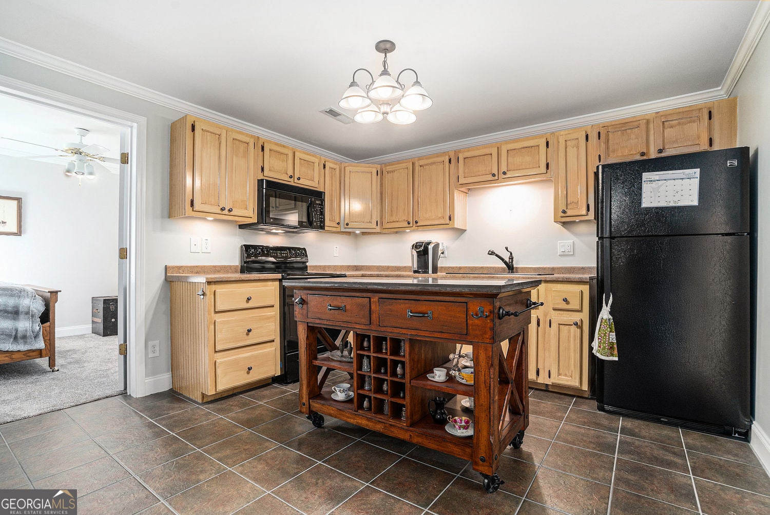 Johns Creek, Georgia, 30022, United States, 5 Bedrooms Bedrooms, ,4 BathroomsBathrooms,Residential,For Sale,1985826