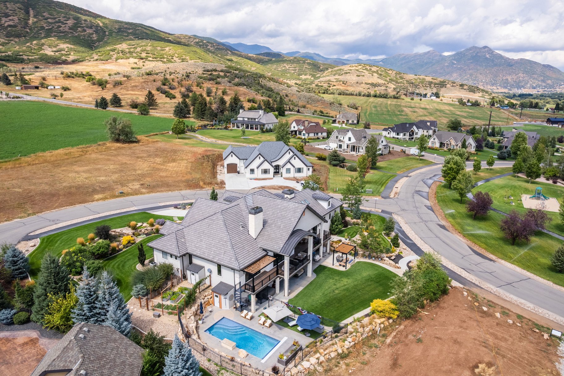  Custom Home in The Cascades at Soldier Hollow - 物件實景