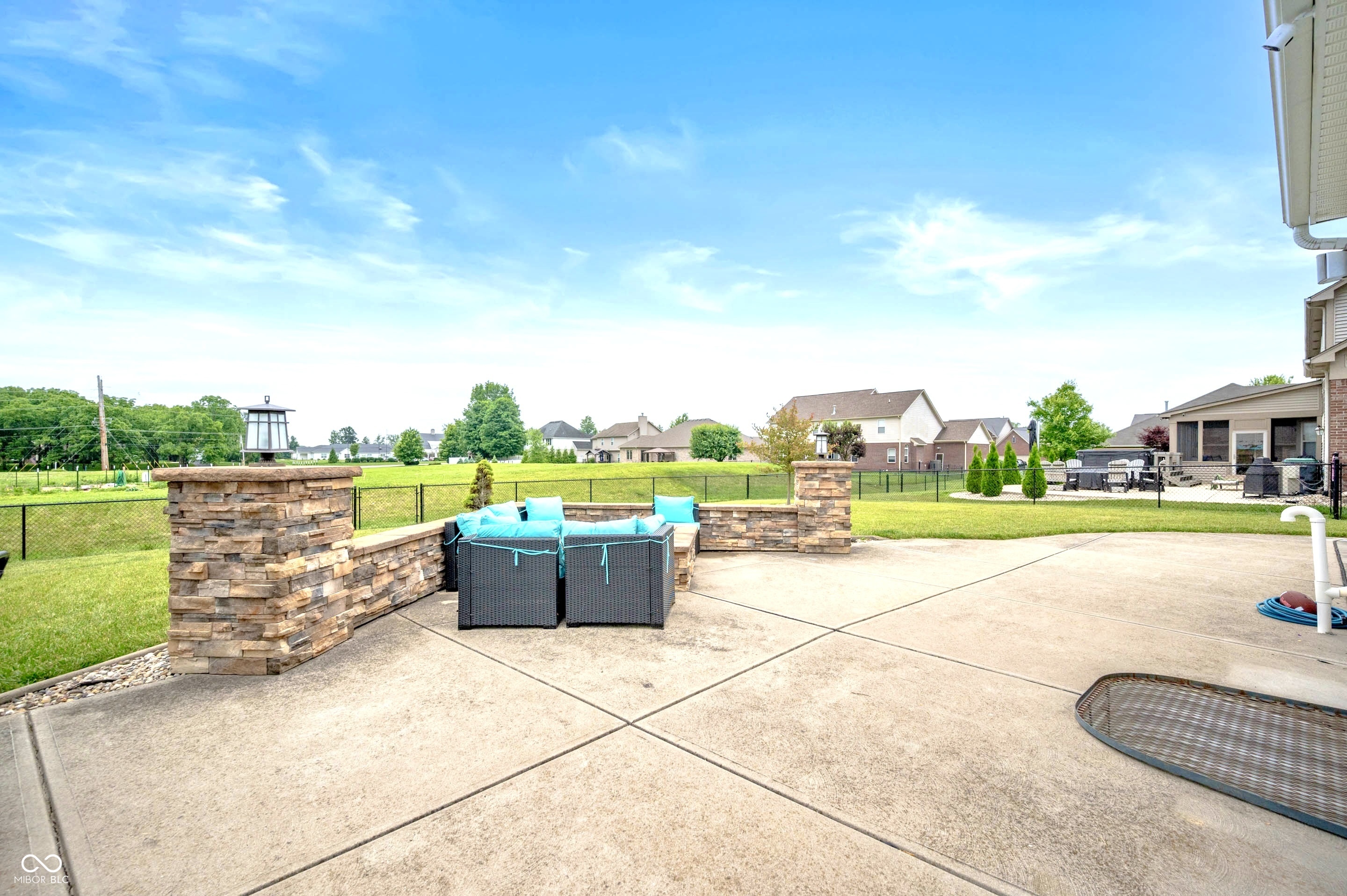 Greenwood, Indiana, 46143, United States, 5 Bedrooms Bedrooms, ,4 BathroomsBathrooms,Residential,For Sale,1879324