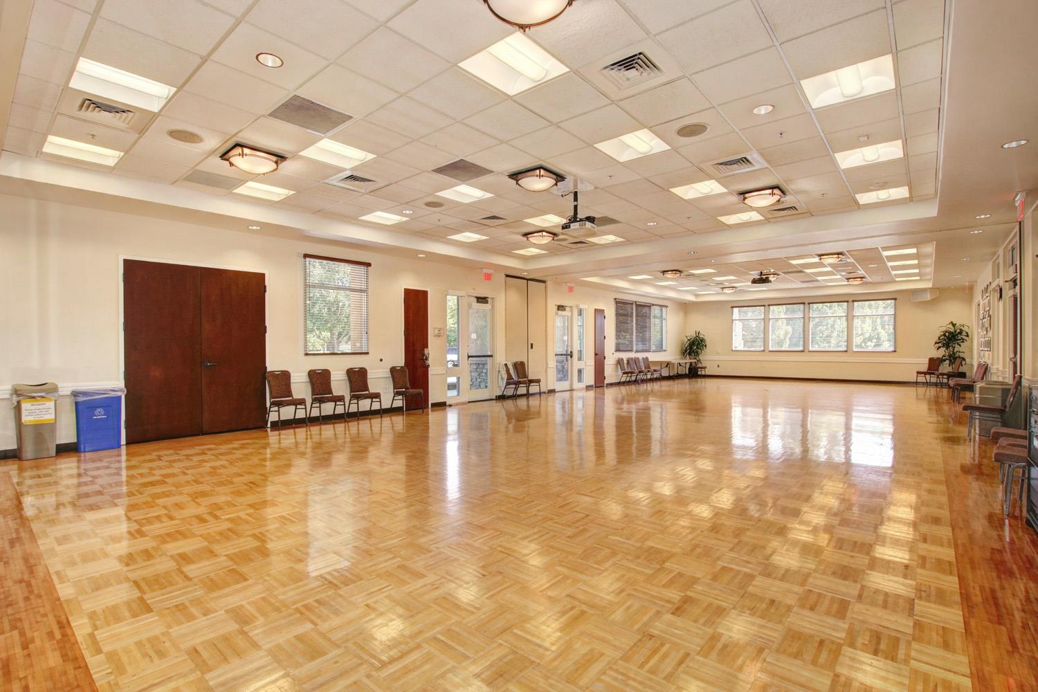 Elk Grove, California, 95757, United States, 2 Bedrooms Bedrooms, ,2 BathroomsBathrooms,Residential,For Sale,1989569