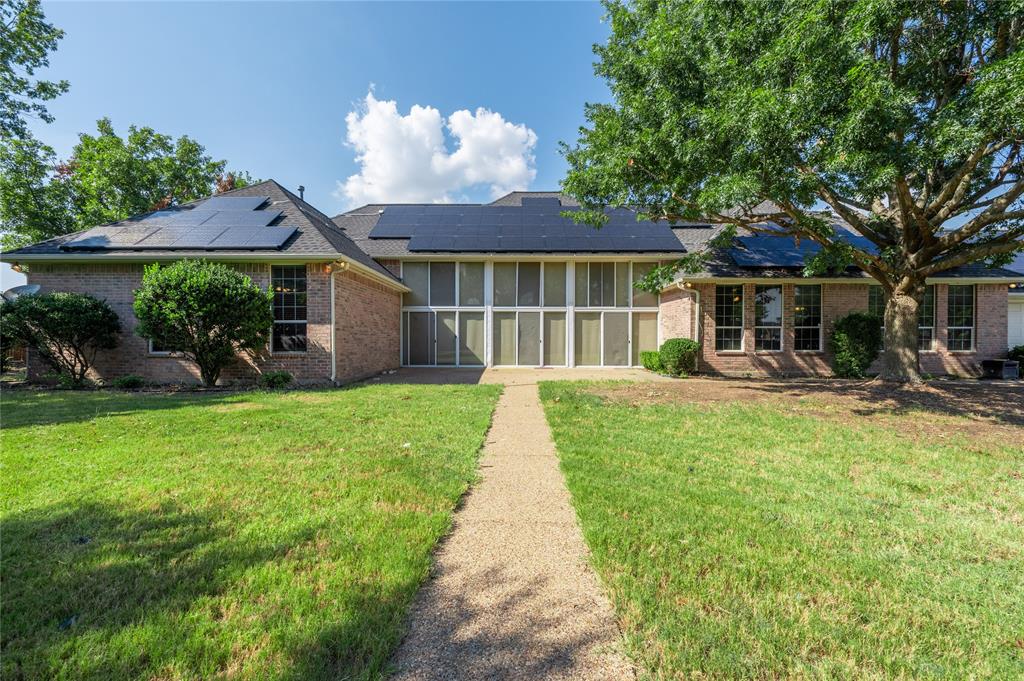 Crowley, Texas, 76036, United States, 4 Bedrooms Bedrooms, ,3 BathroomsBathrooms,Residential,For Sale,1930619