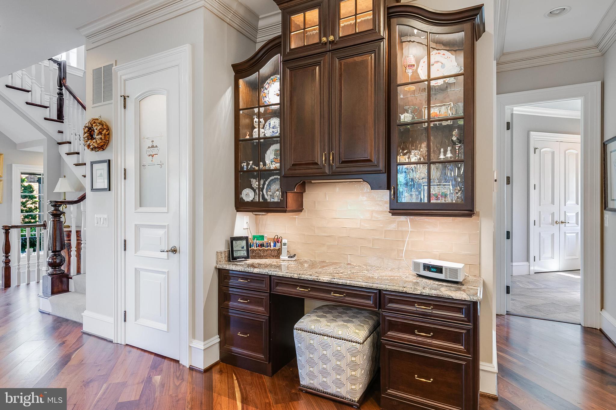 Leesburg, Virginia, 20175, United States, 5 Bedrooms Bedrooms, ,4 BathroomsBathrooms,Residential,For Sale,1776581