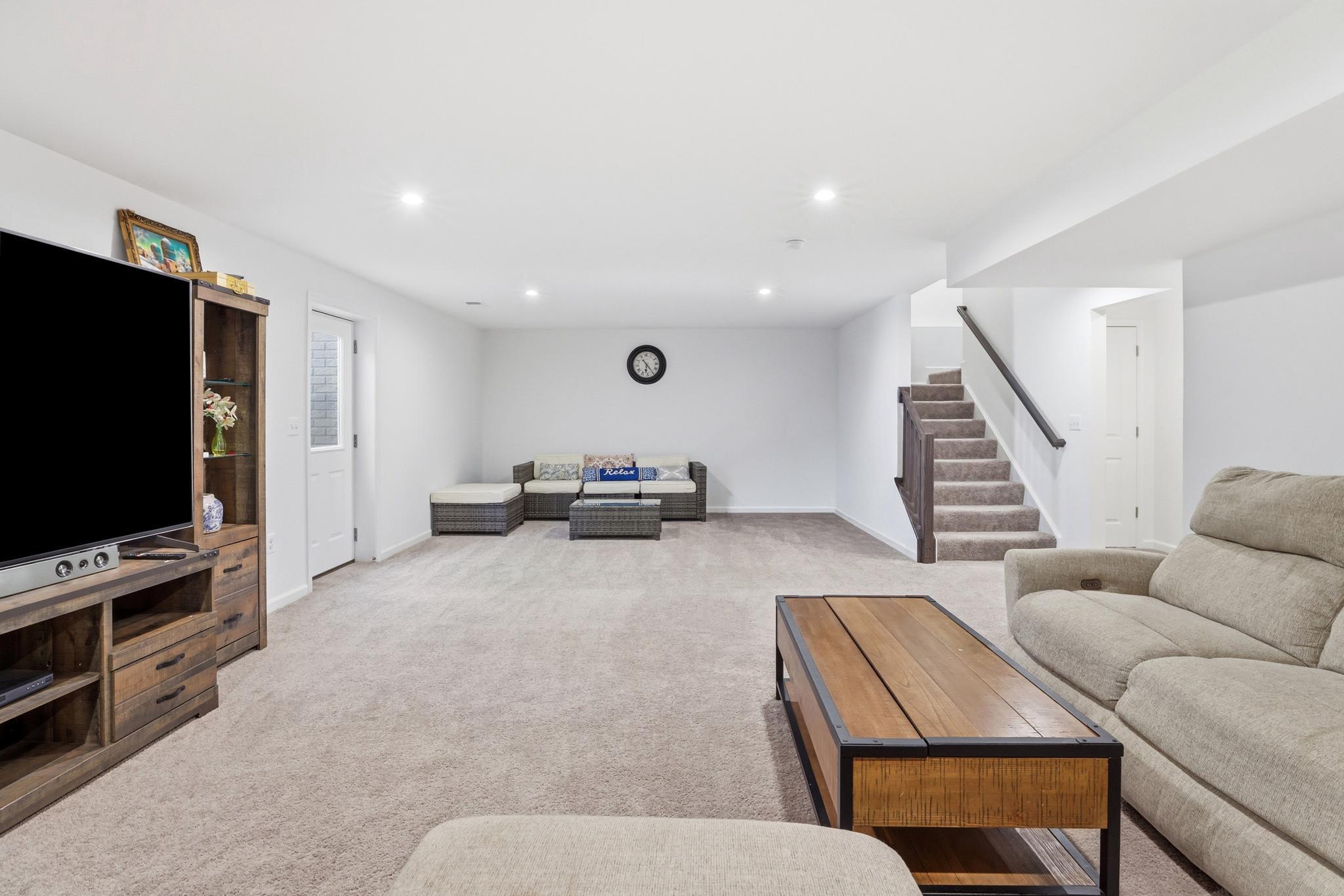  9428 Deschamp Court, Manassas, VA, 20112 - 物件實景