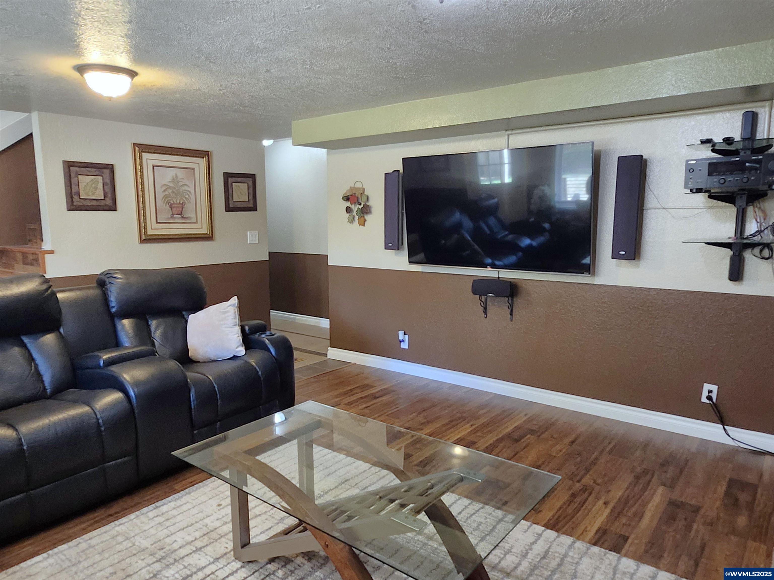 Salem, Oregon, 97304, United States, 4 Bedrooms Bedrooms, ,3 BathroomsBathrooms,Residential,For Sale,1906579